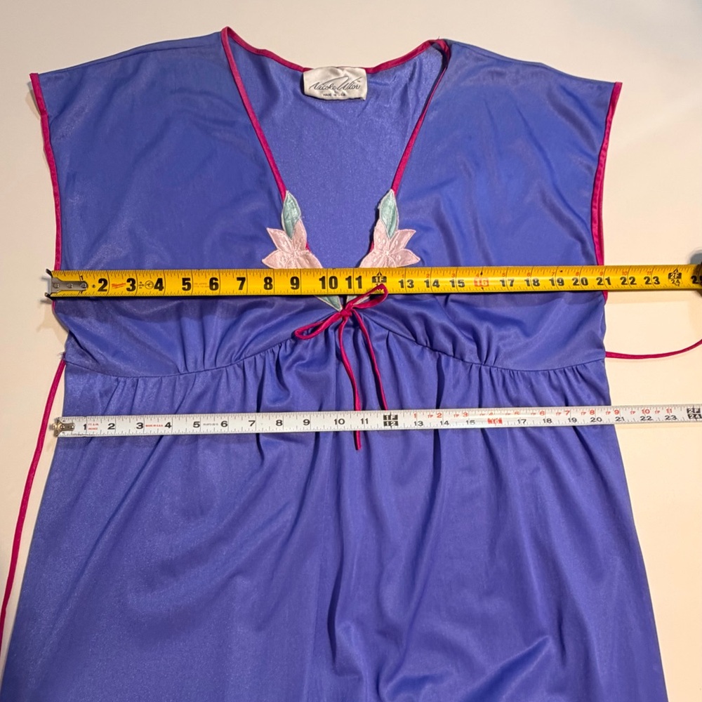 VINTAGE 80s silky nylon nightgown maxi long gown purple blue short sleeve floral - Picture 10 of 12